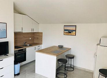 Smještaj Murter - apartmani Haidi - kuhinja i blagovaonica