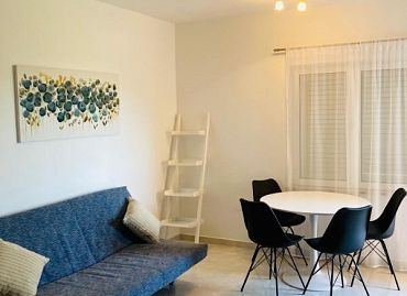 Smještaj na Murteru - Apartmani Haidi dnevna soba