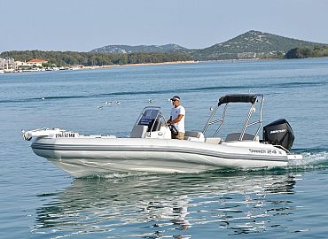Marlin 24 Rent a boat Croatia