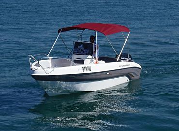 Speedy Evo 590  Rent a Boat Murter 10