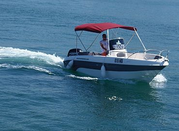 Speedy Evo 590  Rent a Boat Murter 2