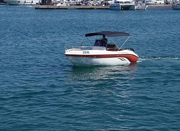 Speedy Extasy 610  Rent a Boat Murter 14